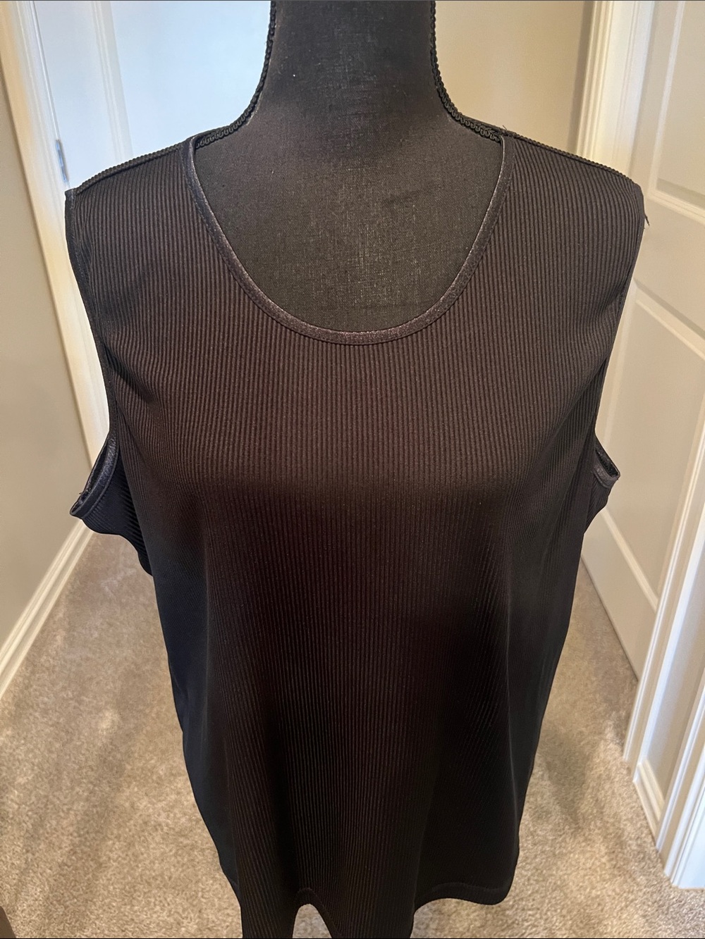 Alia Black Ribbed Scoop Tank Top Size 3X